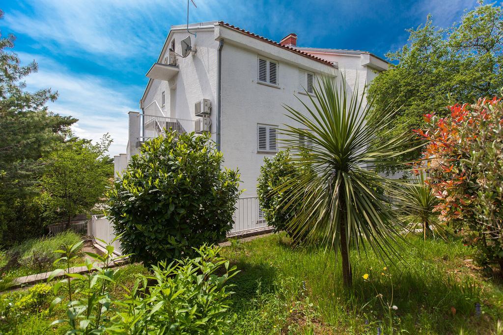 Apartments Casa Bianca Crikvenica Eksteriør bilde