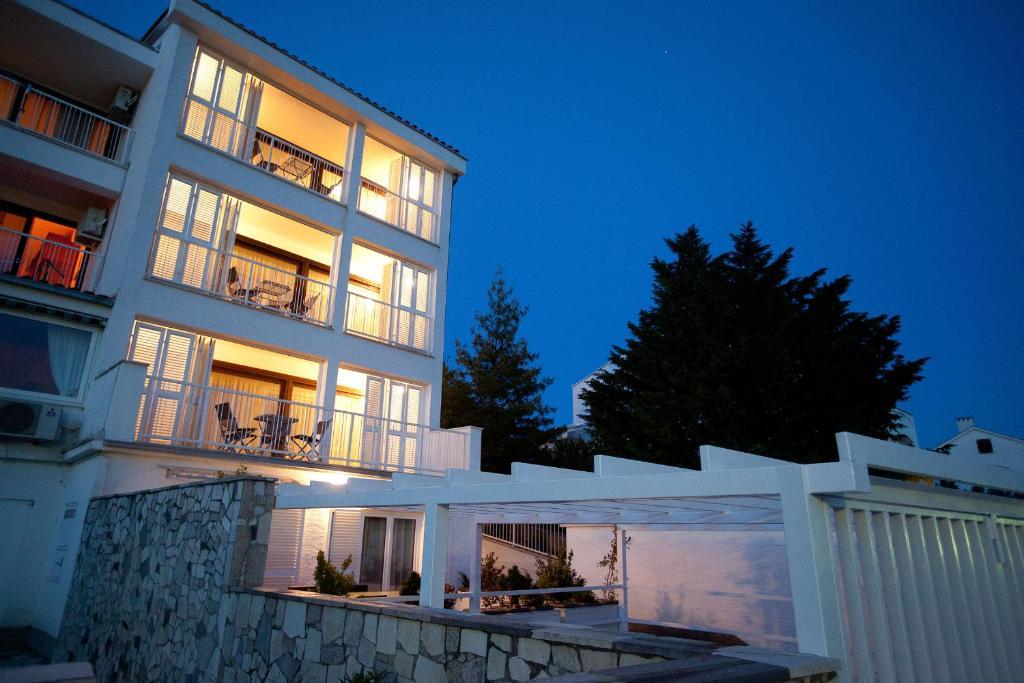 Apartments Casa Bianca Crikvenica Eksteriør bilde