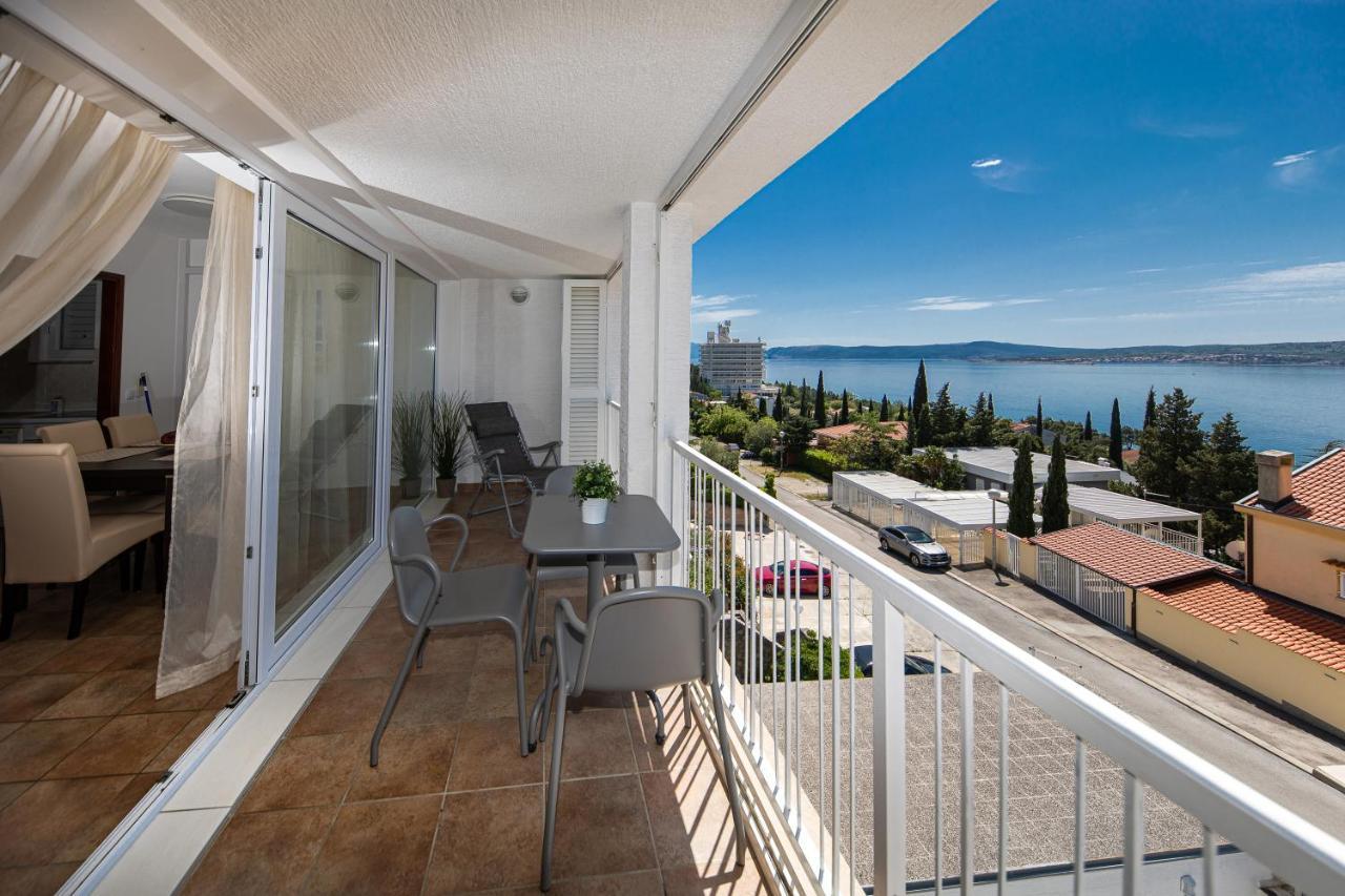 Apartments Casa Bianca Crikvenica Eksteriør bilde